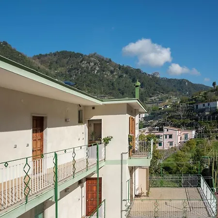 Casa Aura - Amalfi Coast * مايوري
